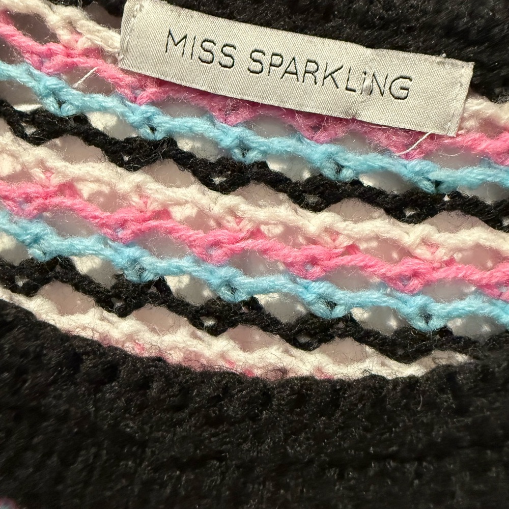 Colorful Knit Sweater - Picture 11 of 12